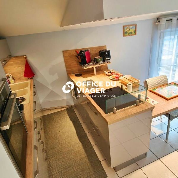 Appartement - 5 pièces - 145 m²