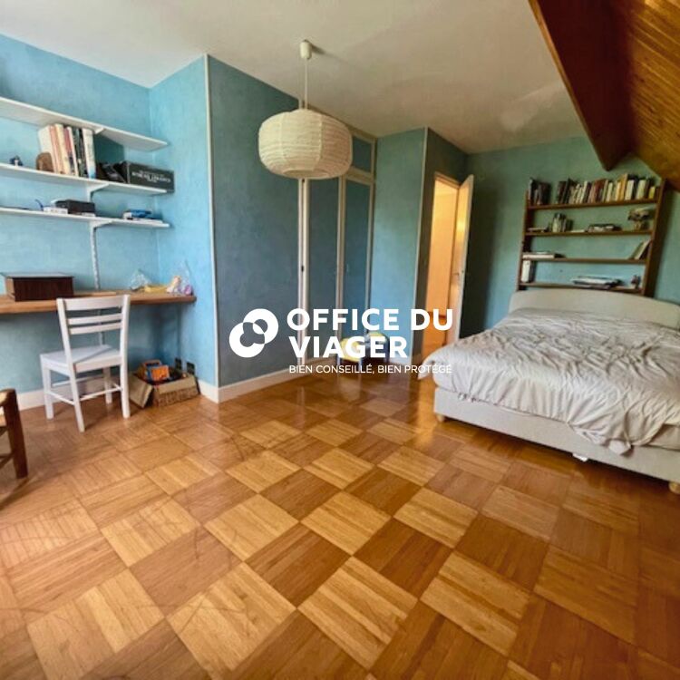 Maison - 7 pièce - 207 m²