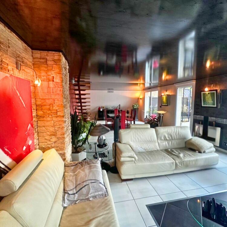 Appartement - 4 pièces - 128,80 m²