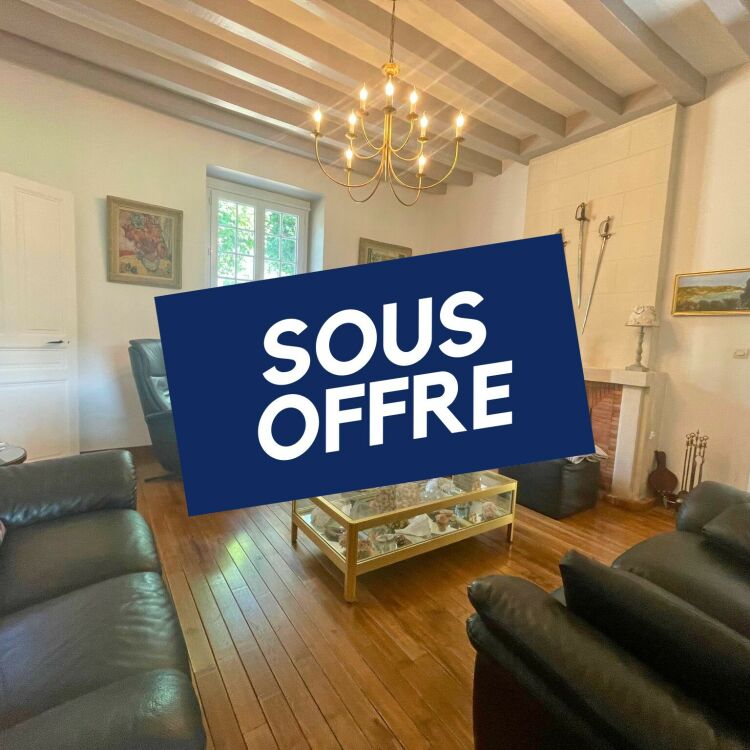 Maison - 7 pièces - 255 m²