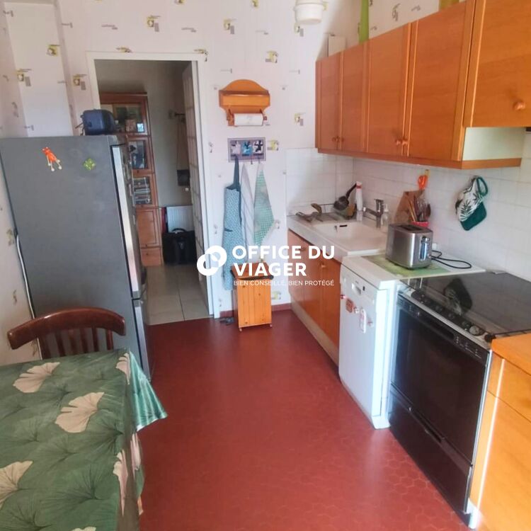 Appartement- 2 pièces - 65,99 m²