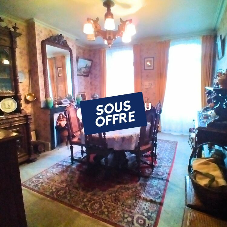 Maison - 8 pièces - 191 m²