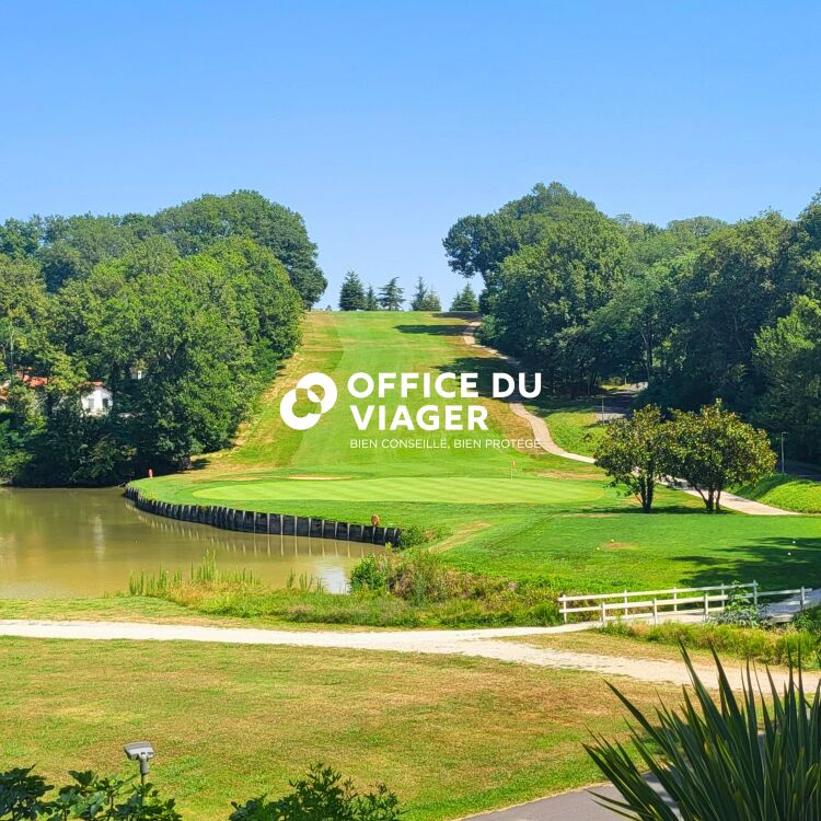Maison - 7 pièces - 207,38 m²