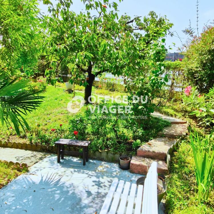 Maison - 5 pièces - 131 m²