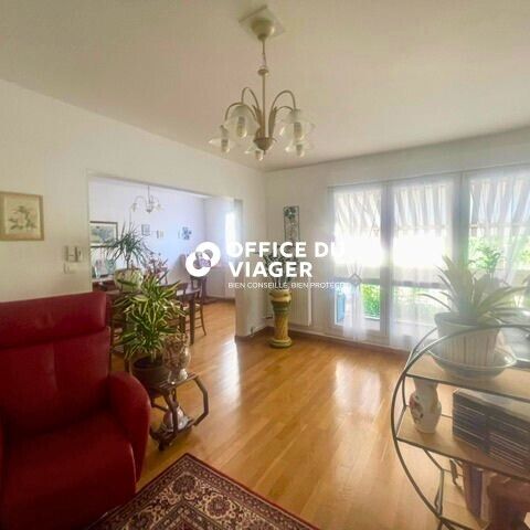 Appartement - 3 pièces - 104,70 m²