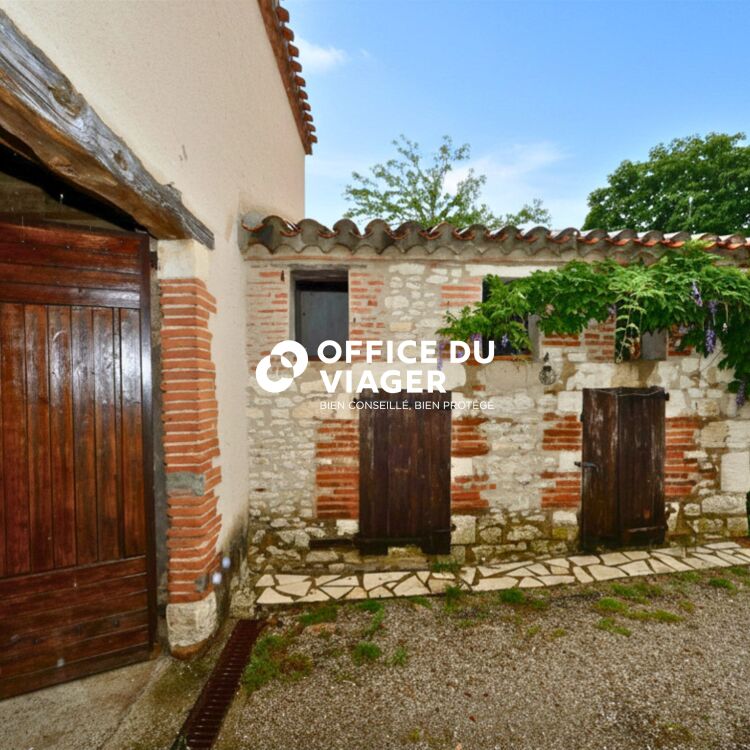 Maison - 6 pièces - 196,03 m²