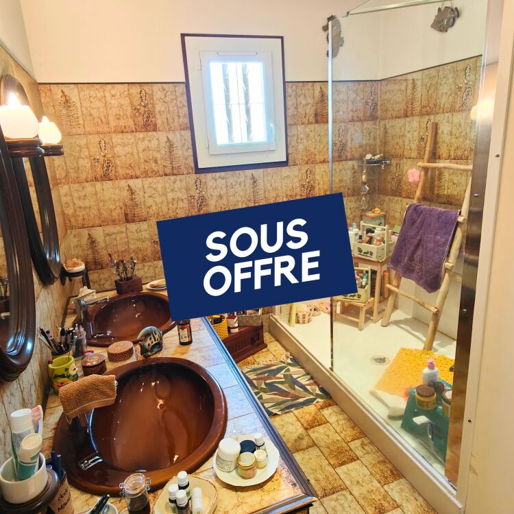 Maison - 7 pièces - 158 m²