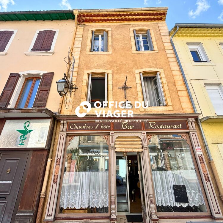 Immeuble - 6 appartements - 233,7 m²