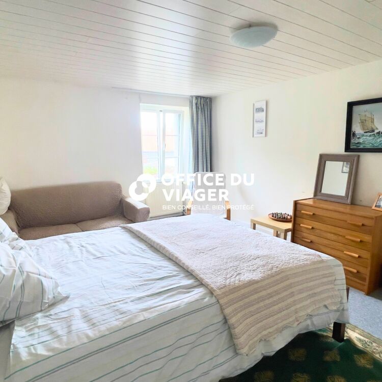 Maison - 6 pièces - 180 m²