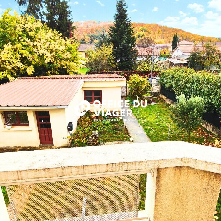 Maison - 6 pièces - 142,21 m²