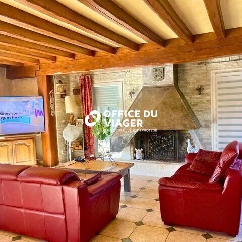Maison - 5 pièces - 227 m²