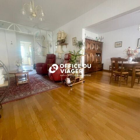 Appartement - 3 pièces - 104,70 m²