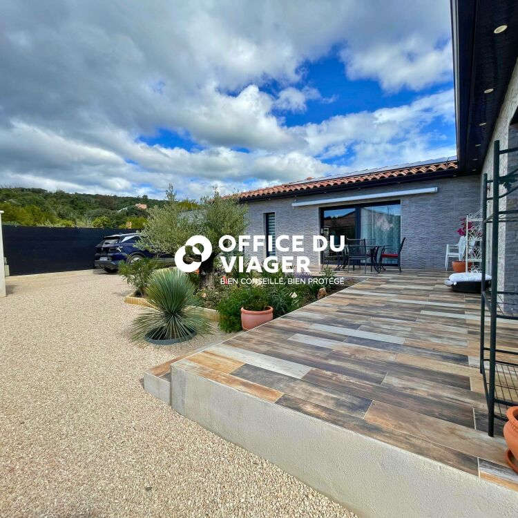 Maison - 4 pièces - 117 m²