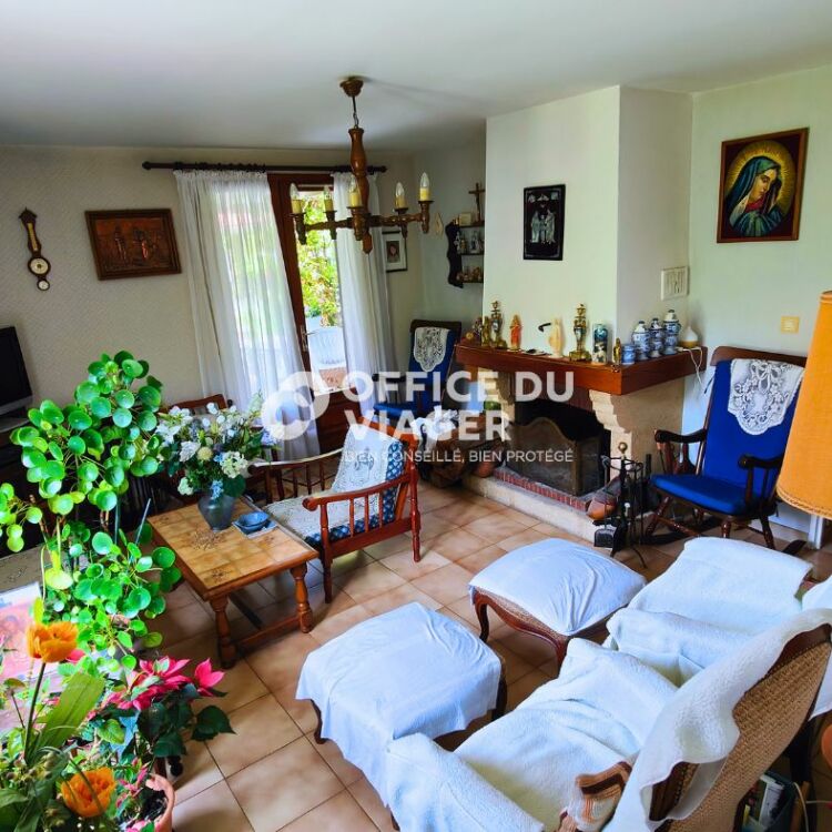 Maison - 5 pièces - 131 m²