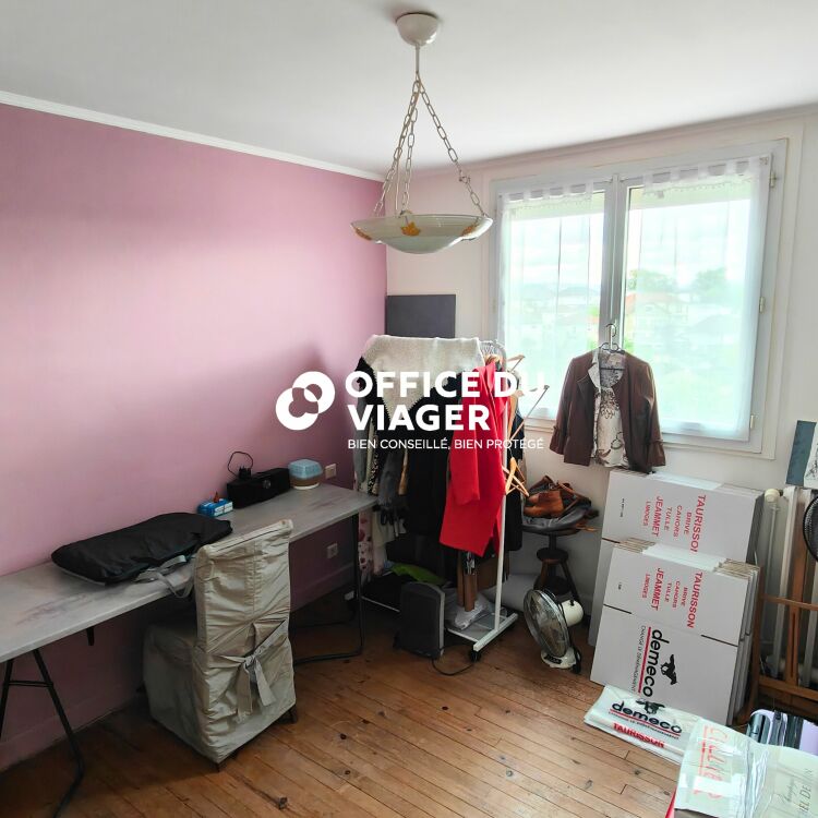 Maison - 8 pièces - 180 m²