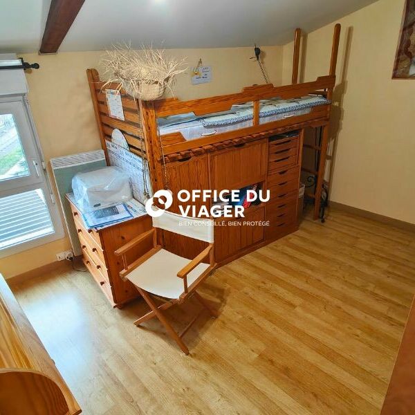 Appartement - 5 pièces - 145 m²