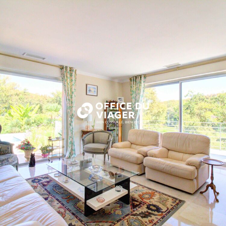 Maison - 7 pièces - 207,38 m²