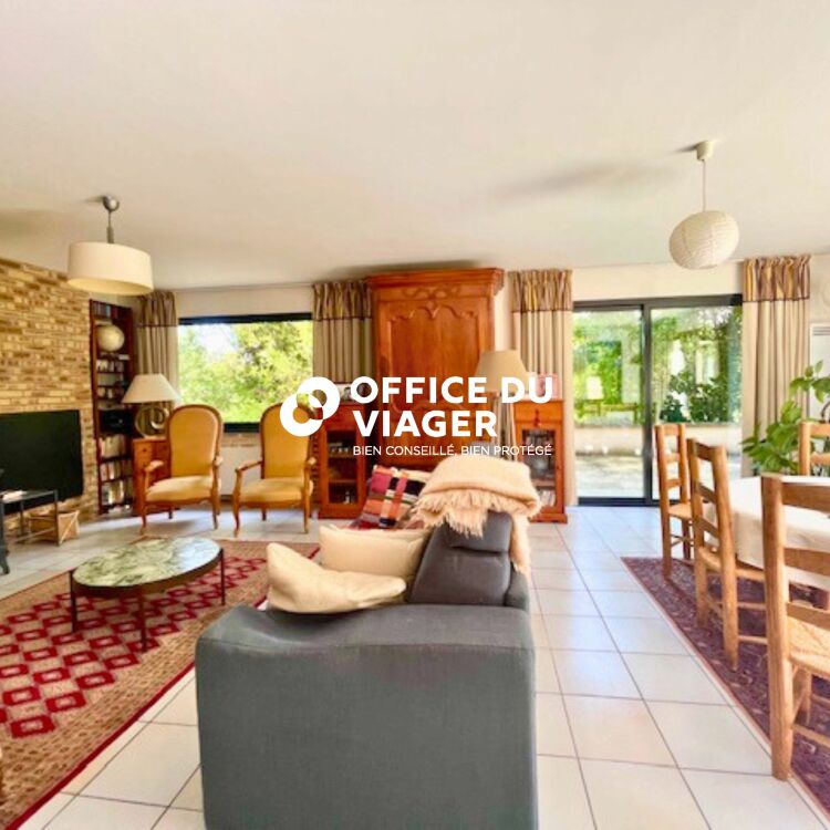 Maison - 7 pièce - 207 m²