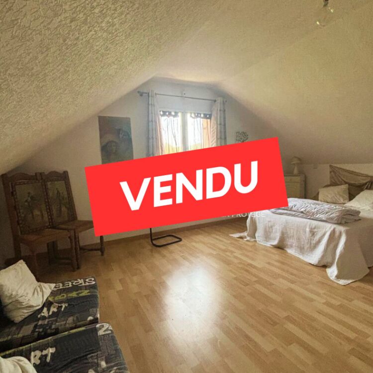Maison - 6 pièces - 150 m²