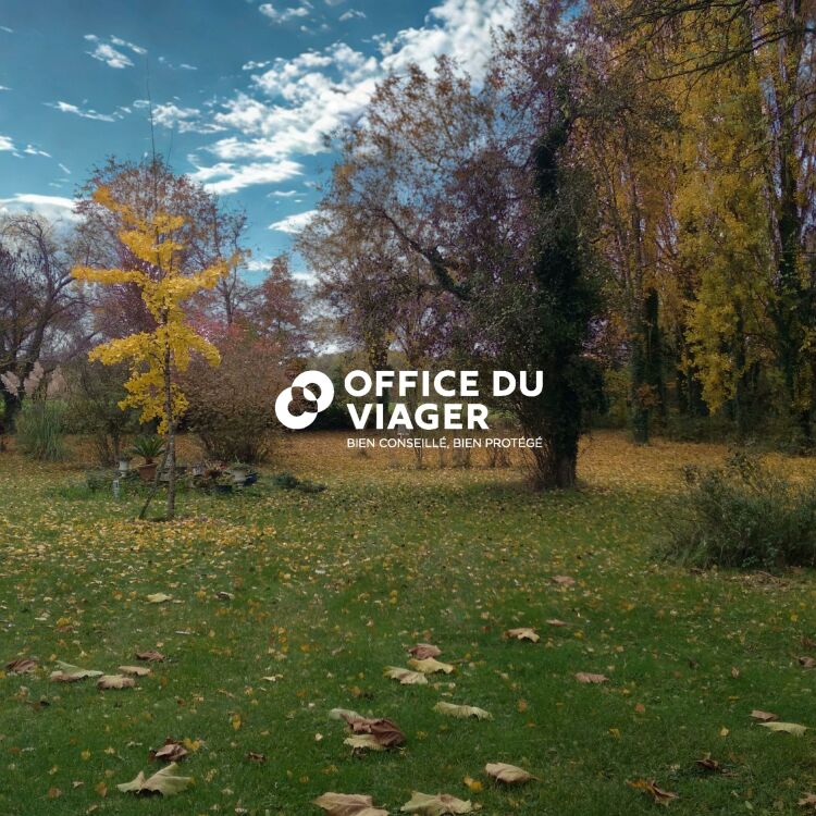 Maison - 7 pièces - 160 m²