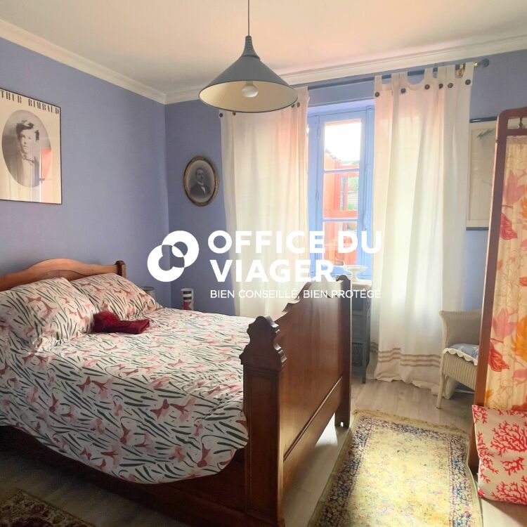 Maison - 4 pièces - 184 m²