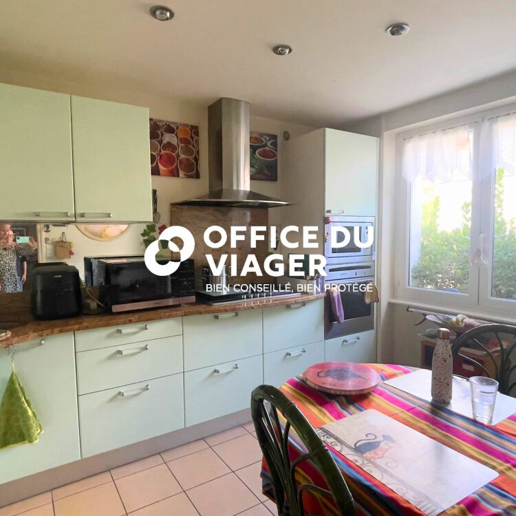 Maison - 4 pièces - 184 m²