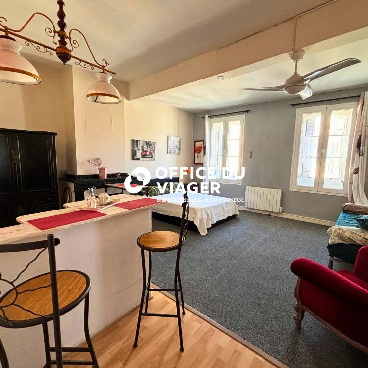 Immeuble - 6 appartements - 233,7 m²