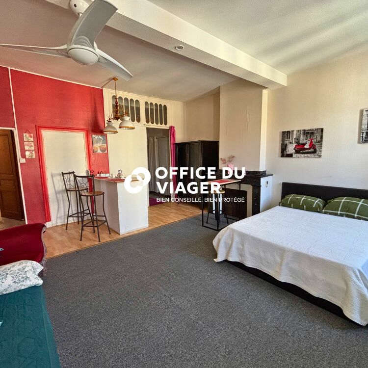 Immeuble - 6 appartements - 233,7 m²