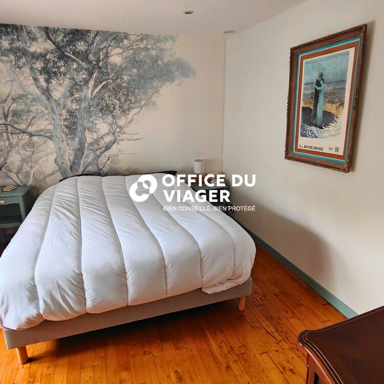 Maison - 8 pièces - 180 m²