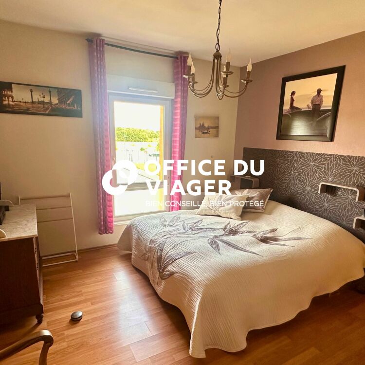 Maison - 7 pièces - 180 m²