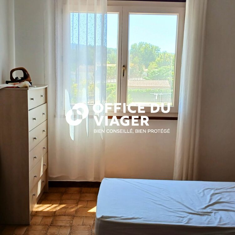 Maison  - 4 pièces - 150 m²