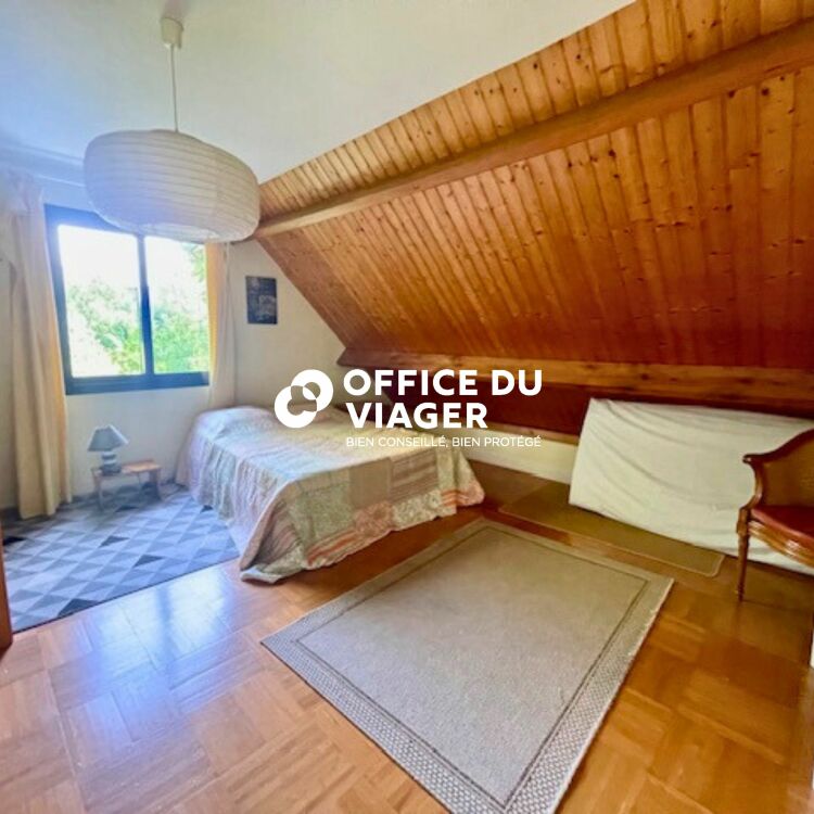 Maison - 7 pièce - 207 m²