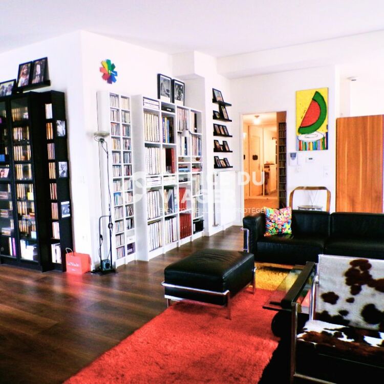 Appartement-2 pièces-101 m²