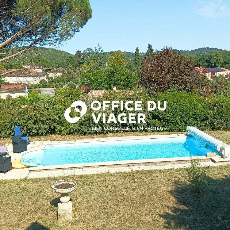 Maison - 5 pièces - 175 m²