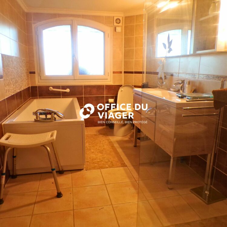 Maison - 7 pièces - 231,10 m²