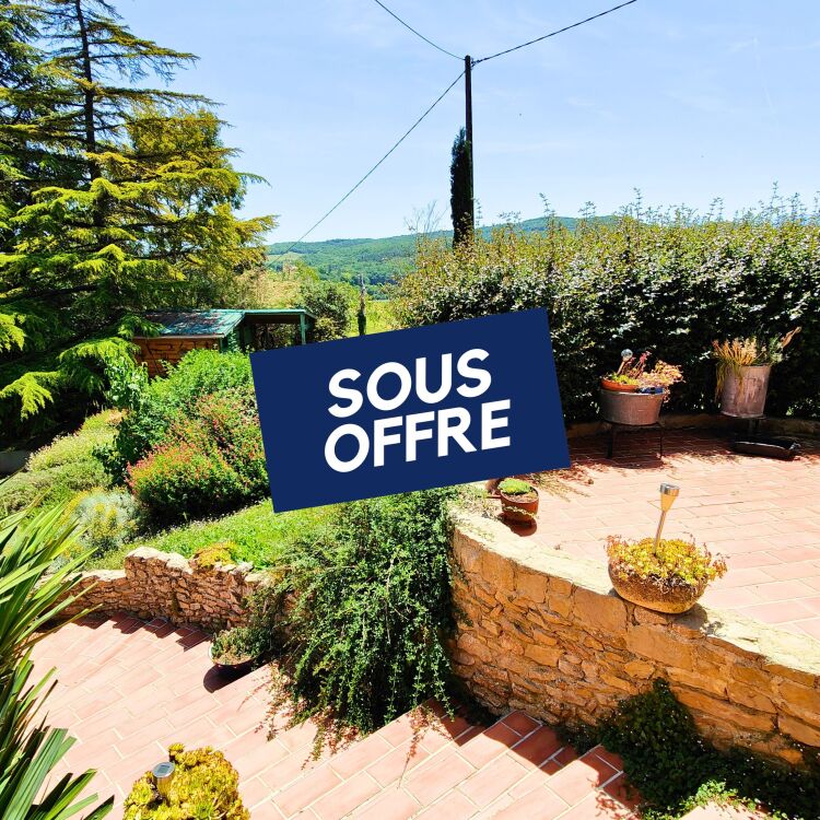 Maison - 7 pièces - 158 m²