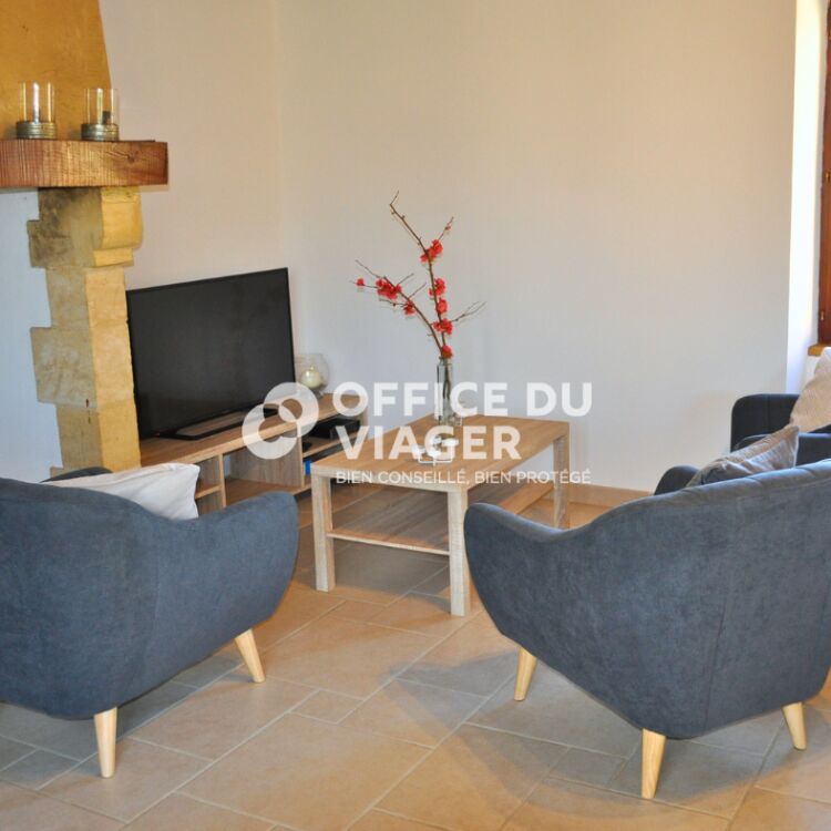 Maison - 6 pièces - 540 m²
