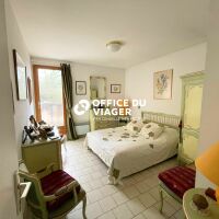 Maison - 5 pièces  - 140 m²