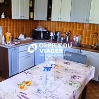 Maison  - 4 pièces - 150 m²