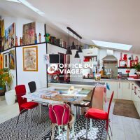 Maison - 7 pièces - 400 m²