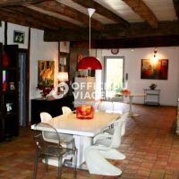 Maison - 8 pièces - 290 m²