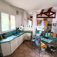 Maison - 10 pièces - 291 m²