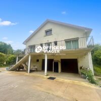 Maison - 5 pièces - 242,80 m²