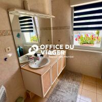 Maison - 7 pièces - 180 m²