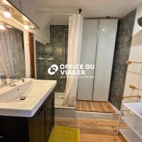Immeuble - 5 appartements - 233,70 m²