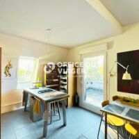 Appartement-2 pièces-101 m²