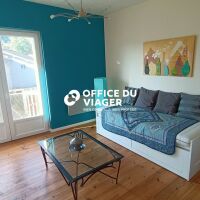 Ensemble immobilier - 8 pièces - 213,58 m²