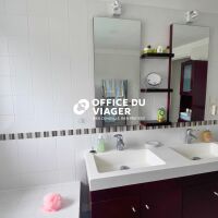 Maison - 6 pièces - 180 m²