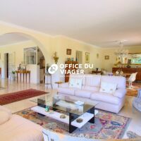 Maison - 7 pièces - 207,38 m²
