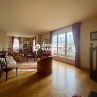 Appartement - 5 pièces - 108 m²